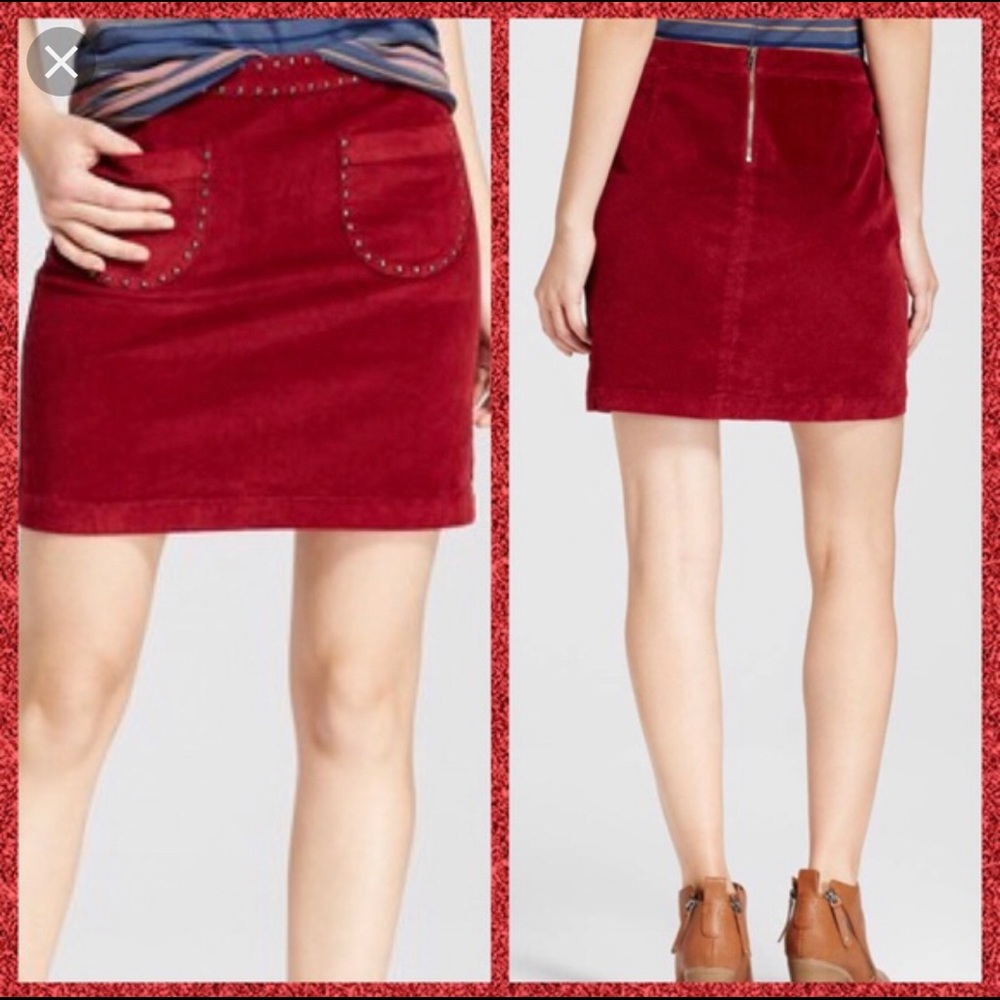 Mossimo Burgundy Velvet Mini with Studs - 14